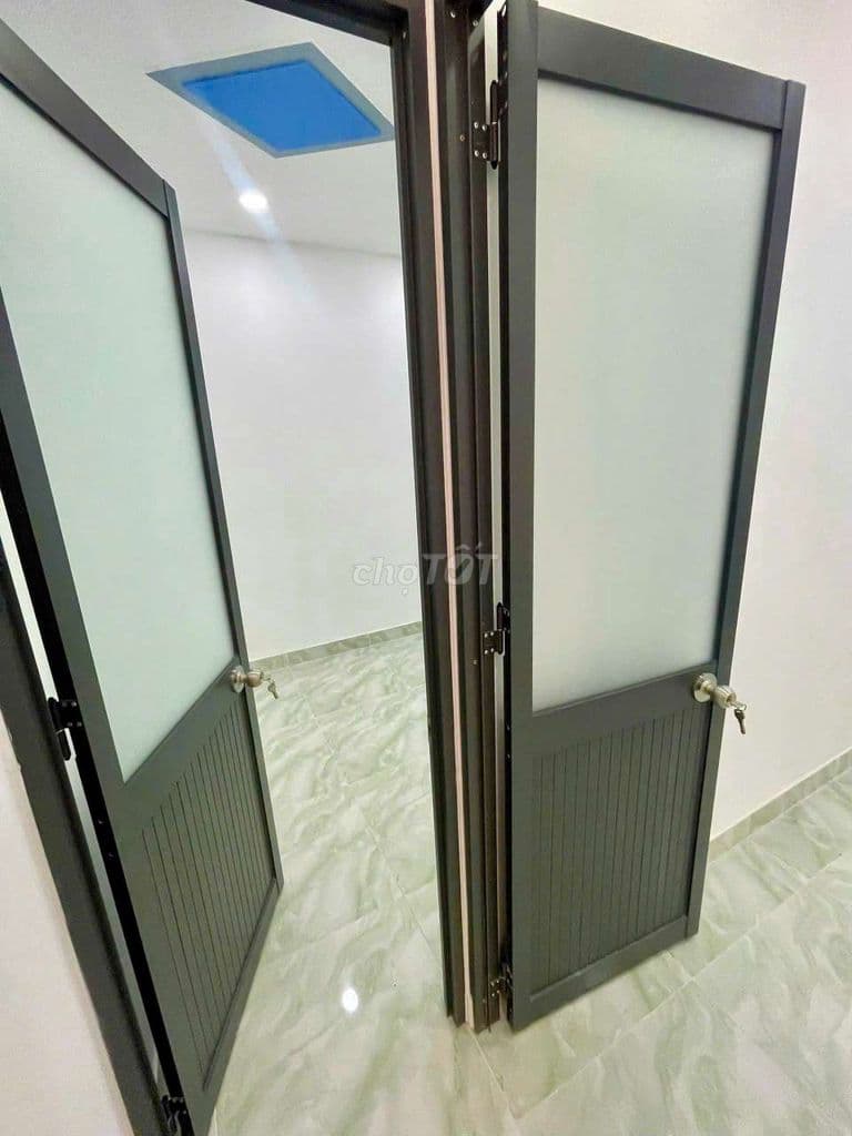 Nhà cần bán gấp - Ảnh 3