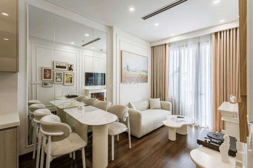 Quỹ căn 2N nội thất cao cấp cho thuê từ 1/4/2026 - Vinhomes Smart City