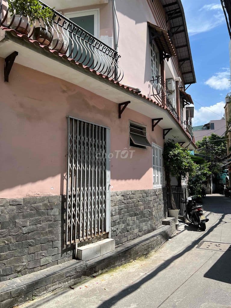 nhà khu trung tâm phú Nhuận