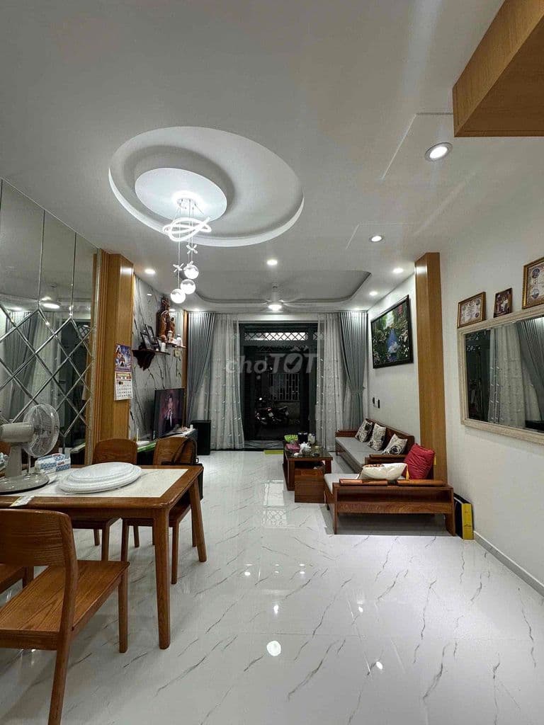càn bán căn nhà 3 tầng đường Bưng Ông Thoàn giá chỉ 6ty1 - Ảnh 2