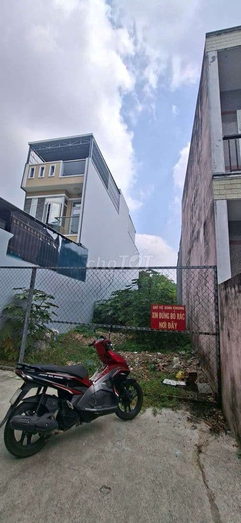 BÁN LÔ 125 FULL THỔ CƯ. ĐƯỜNG 182. TĂNG NHƠN PHÚ.Q9