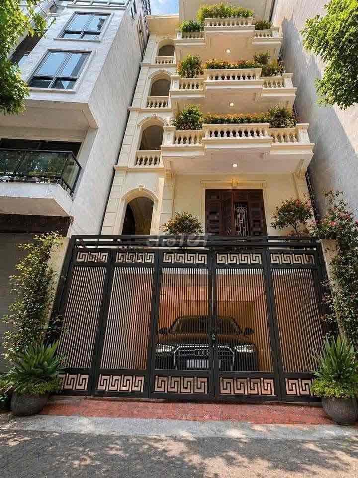 LẠC LONG QUÂN - TÂY HỒ 95m HƠN 30tỷ Ô TÔ - KINH DOANH