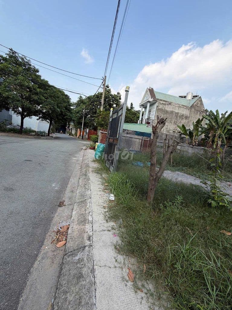 ĐẤT THỔ CƯ TRỊNH THỊ MIẾNG - TRƯỜNG HỌC ĐANG XÂY - Ảnh 3