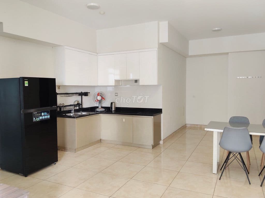 Bán gấp 2PN, 76m2, Luxgarden Q7, full nội thất, sổ hồng sẵn - Ảnh 3