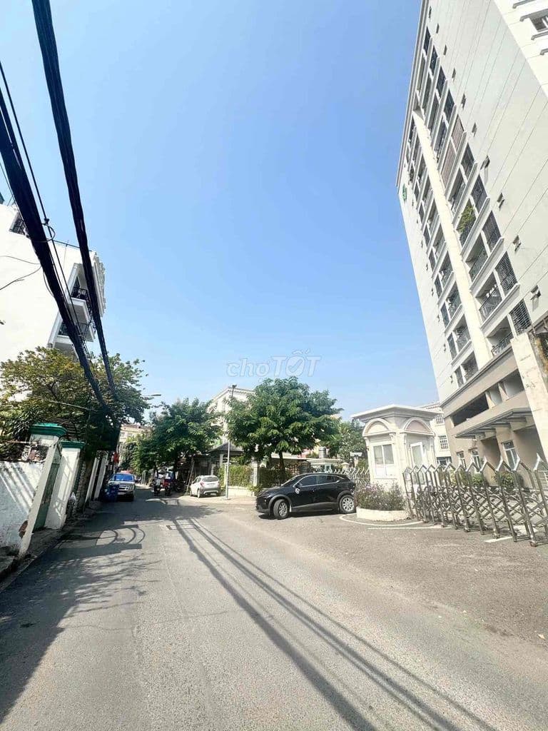 BÁN GẤP NHÀ MỚI ĐẸP 4 TẦNG- HXH- ĐỖ XUÂN HỢP- PHƯỚC LONG B- QUẬN 9 - Ảnh 2