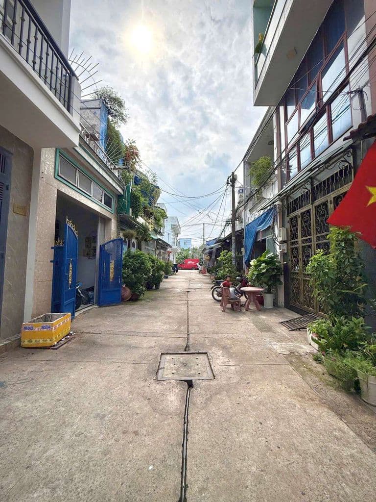 Nhà 3 Tầng 45m2. Ngay Tân kỳ Tân Quý gần AEOn Tân Phú - Ảnh 2