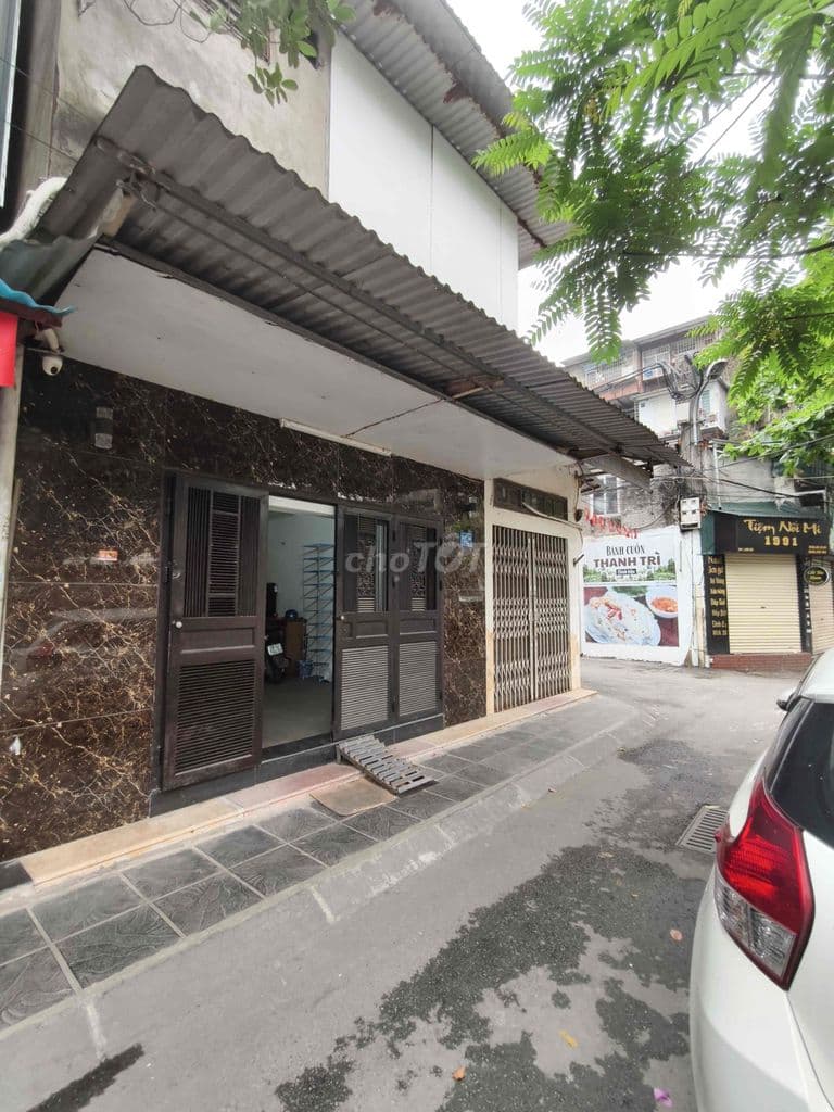 Nhà tập thể tầng 1 , E6 thanh xuân bắc , phường thanh xuân , hn