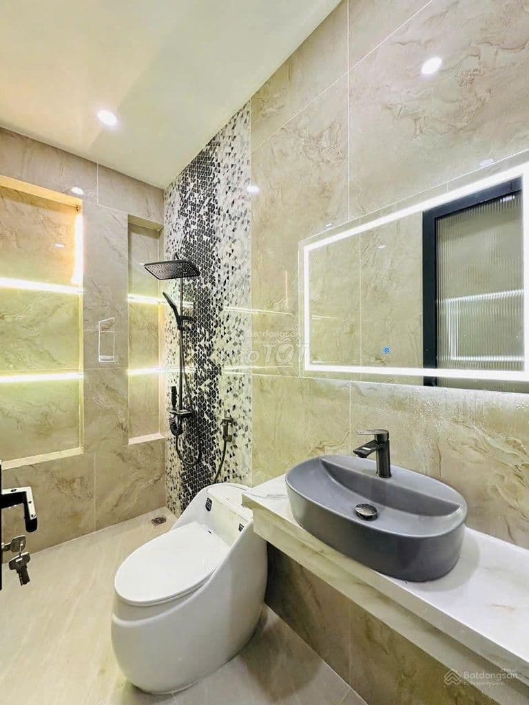 Chủ cần bán gấp nhà 50m2 . 2ty3 sổ hồng riêng - Ảnh 2