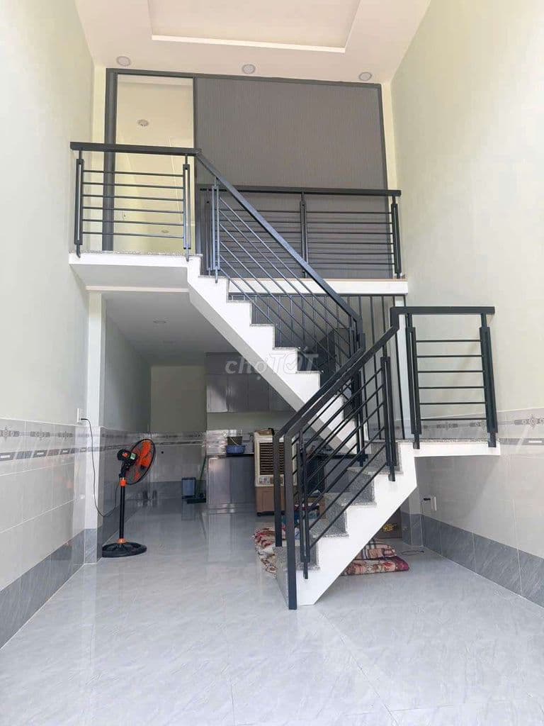 Bán nhà đường Phạm Hùng C4 DT.3m5×10m, 1Lững 2Phòng hẽm xe hơi xe tải - Ảnh 2