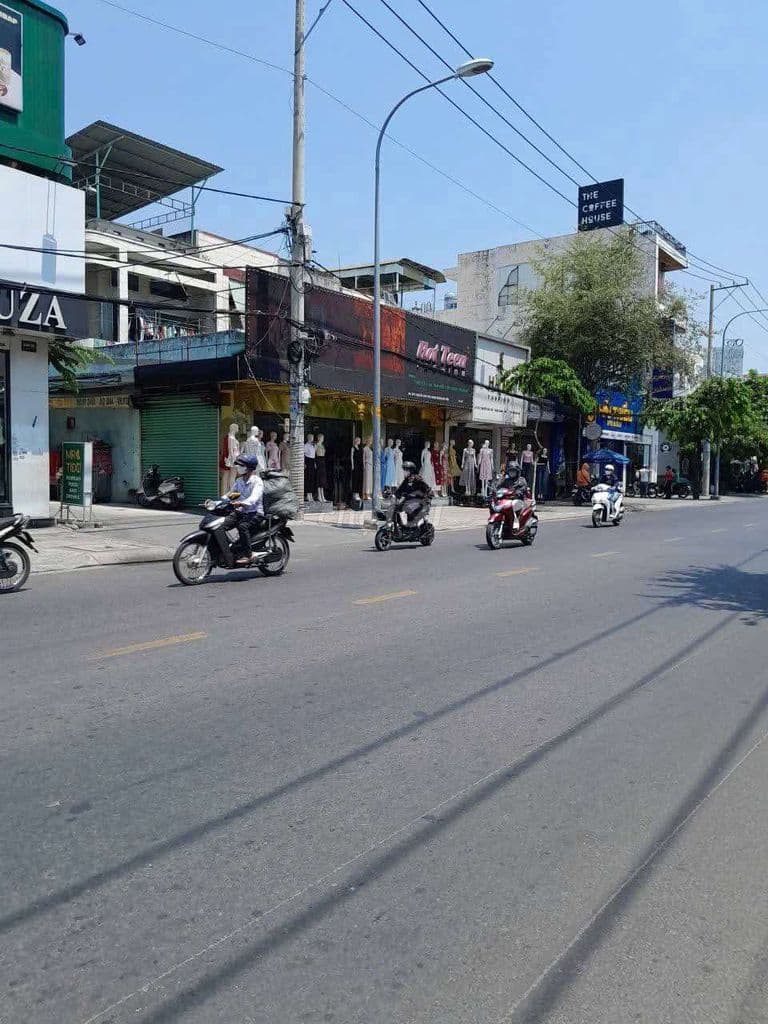 Nhà mặt tiền Nguyễn Ảnh Thủ, Trung Mỹ Tây, Quận 12. Vị trí đắc địa - Ảnh 2