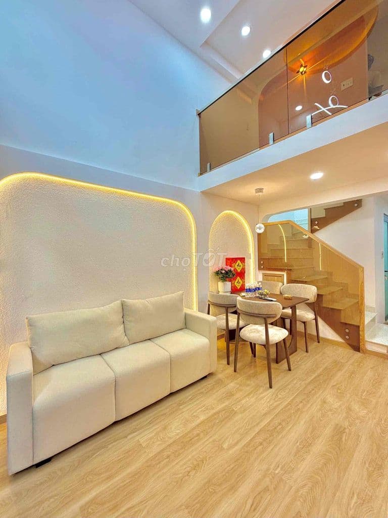 Chính chủ bán 378/18 XVNT 5.48 tỷ 3 tầng mới full nội thất