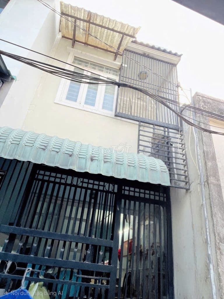 Nhà Đẹp Cách đường xe Tải 50m , Kế Phạm Văn Đồng Gigamall