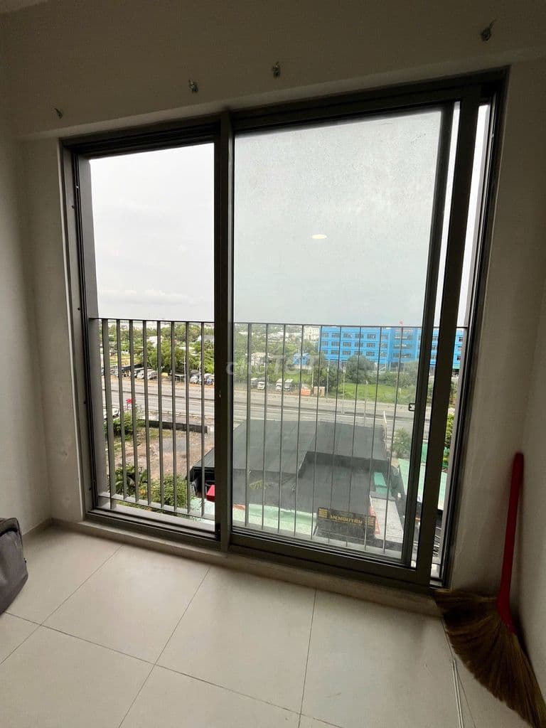 Bán căn 59m2, giá 2.65ty view ngoại khu, tầng cao, sổ sẵn, CC WESTGATE - Ảnh 2