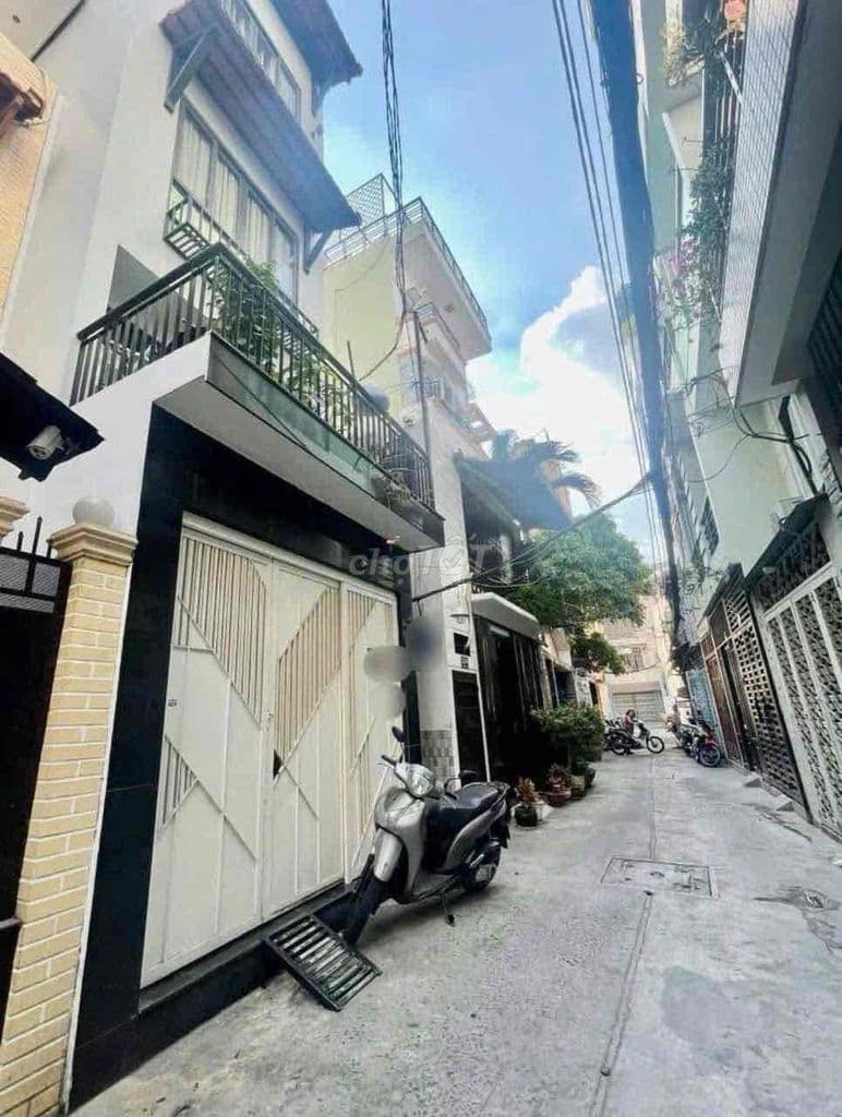 Bán Nhà Phú Nhuận HXH – 45m², Khuvip Phan Đình Phùng, Liền Kề Quận 1