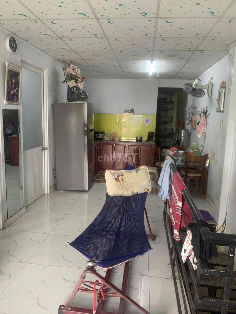 nhà đang ở cần bán - Ảnh 2