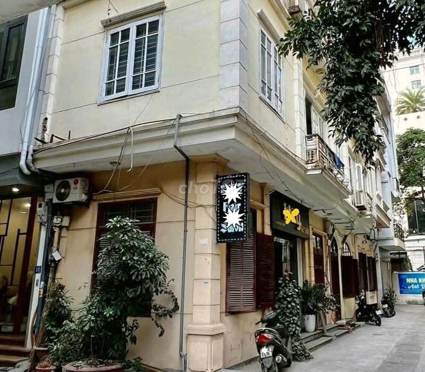 Nhỉnh 5t, Hạ giá bán gấp lô góc 5 tầng khu Tôn Đức Thắng, gần Văn Miếu