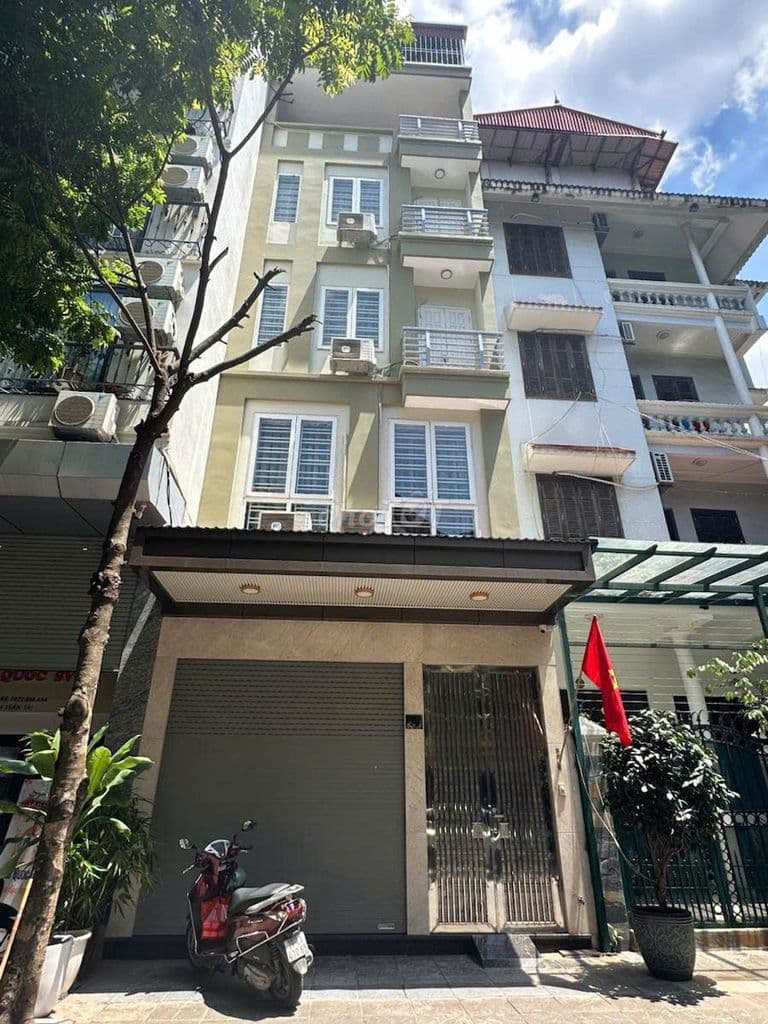 Đường phân lô 2 ô tô - khu cao cấp, 54m2 - 5t - mt 4.5m, còn 17.6 tỷ - Ảnh 2