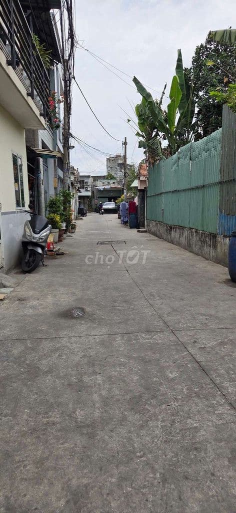 Bán nhà ,Đường Đông Lân, Bà Điểm HM ,Ngang 4M - 80M2 ,Giá : 3.4Tỷ
