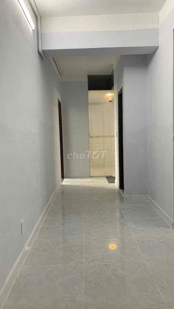 chung cư nhất lan3. 60m2. 2 ngủ 1wc căn góc. 2.35 tỷ tl - Ảnh 2