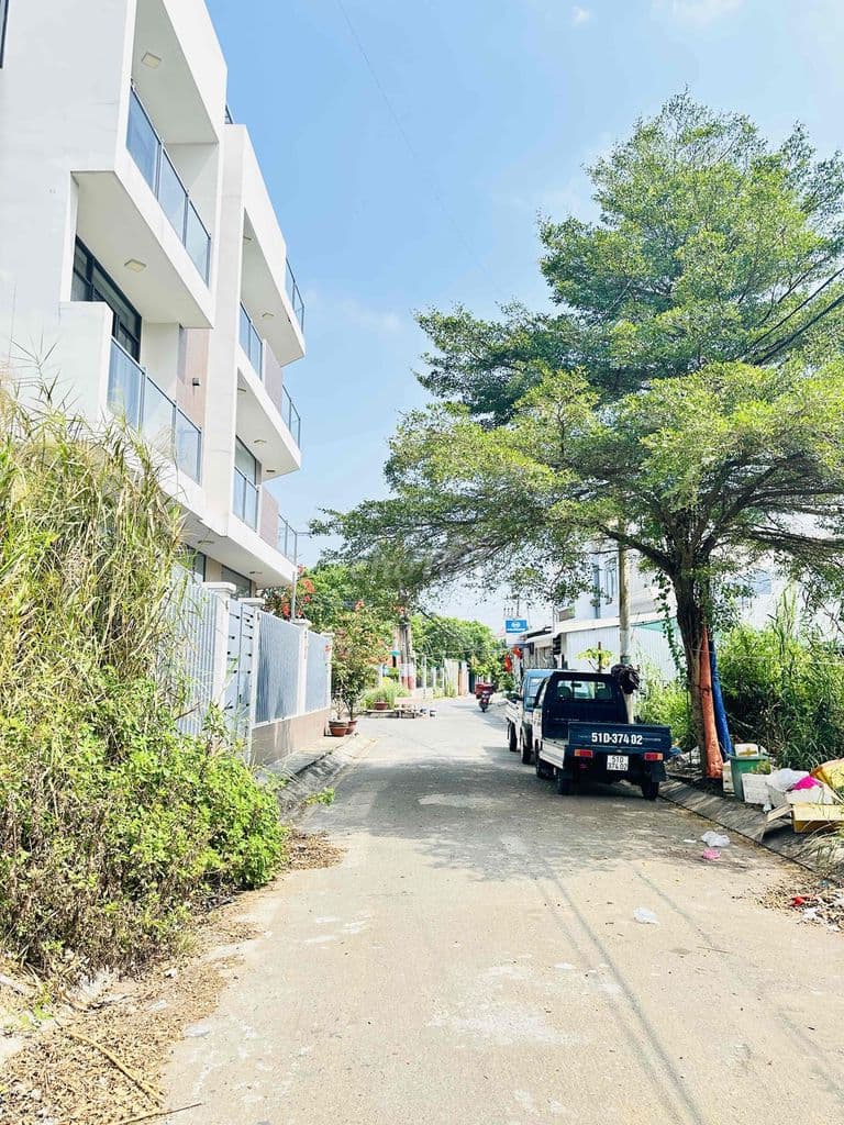 NHÀ BÈ: 3.75TY CHO 80m2 - HẺM XE TẢI - Ảnh 3