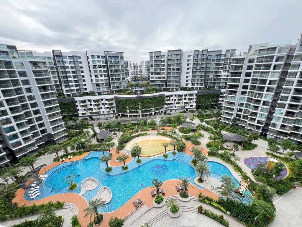 Bán 2PN, 86m2, Diamond Centery giá 8,2tỷ view hồ bơi Celadon city