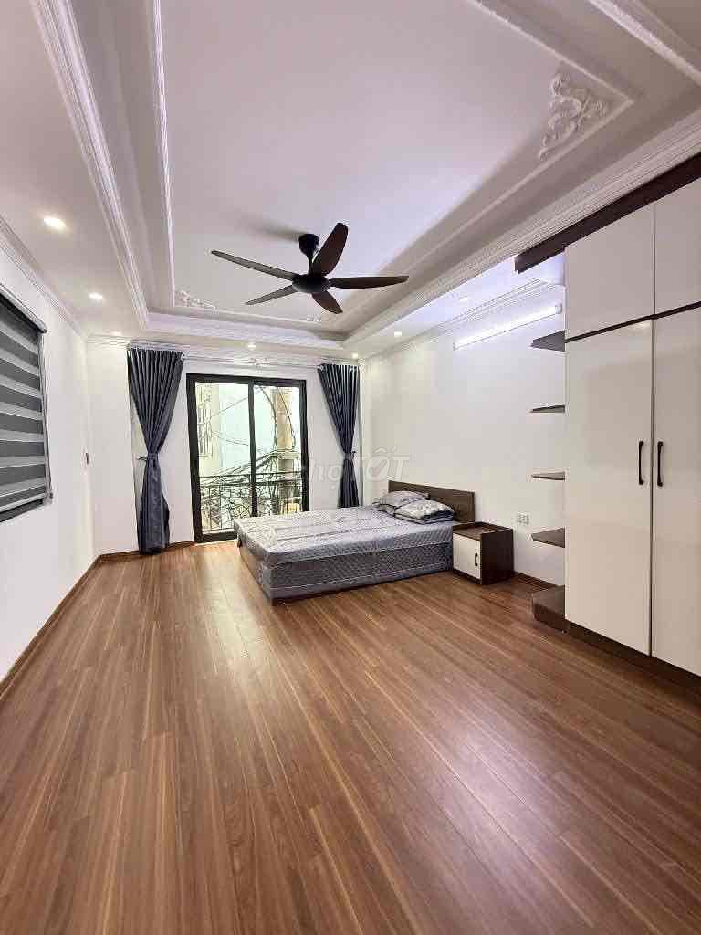 BÁN NHÀ NGUYỄN VĂN CỪ - 35M2 x 5 TẦNG - Ô TÔ ĐỖ CỬA - GIÁ CHỈ 6.8 TỶ - Ảnh 2