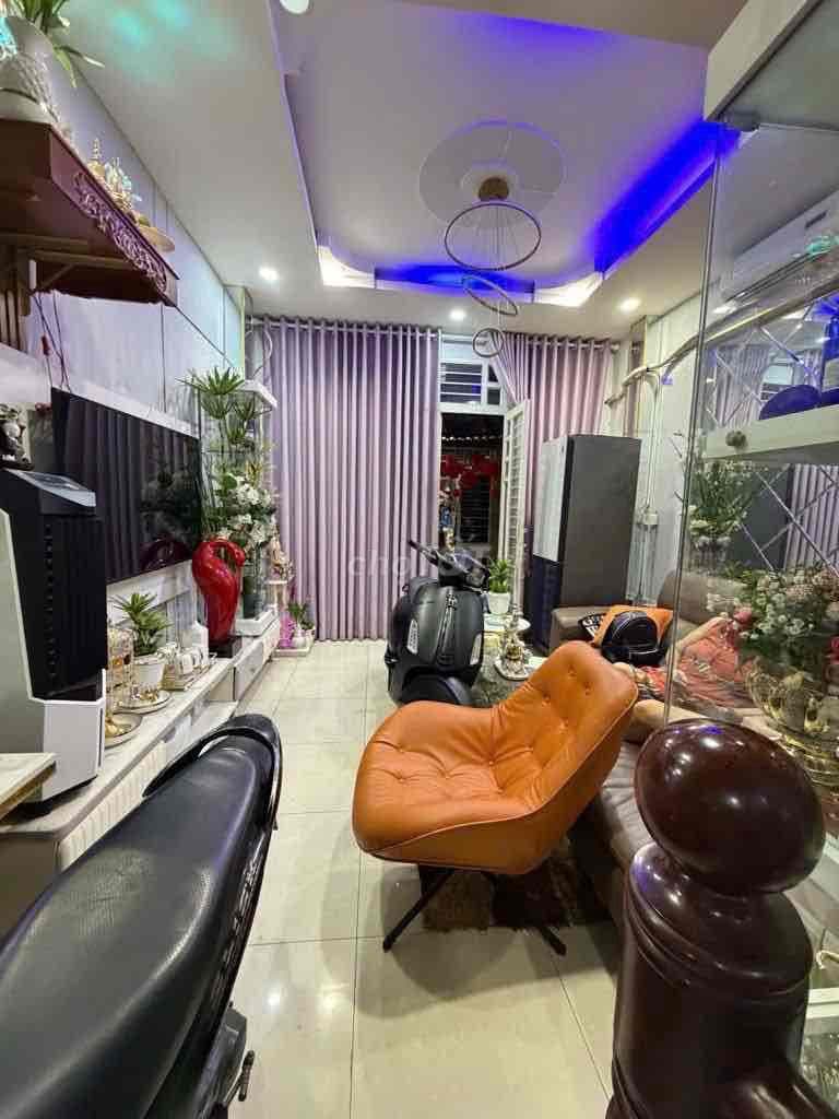 Nhà Gần MT Trường học CV Bình Long 32m2 3 tầng 3.7 tỷ - Ảnh 3