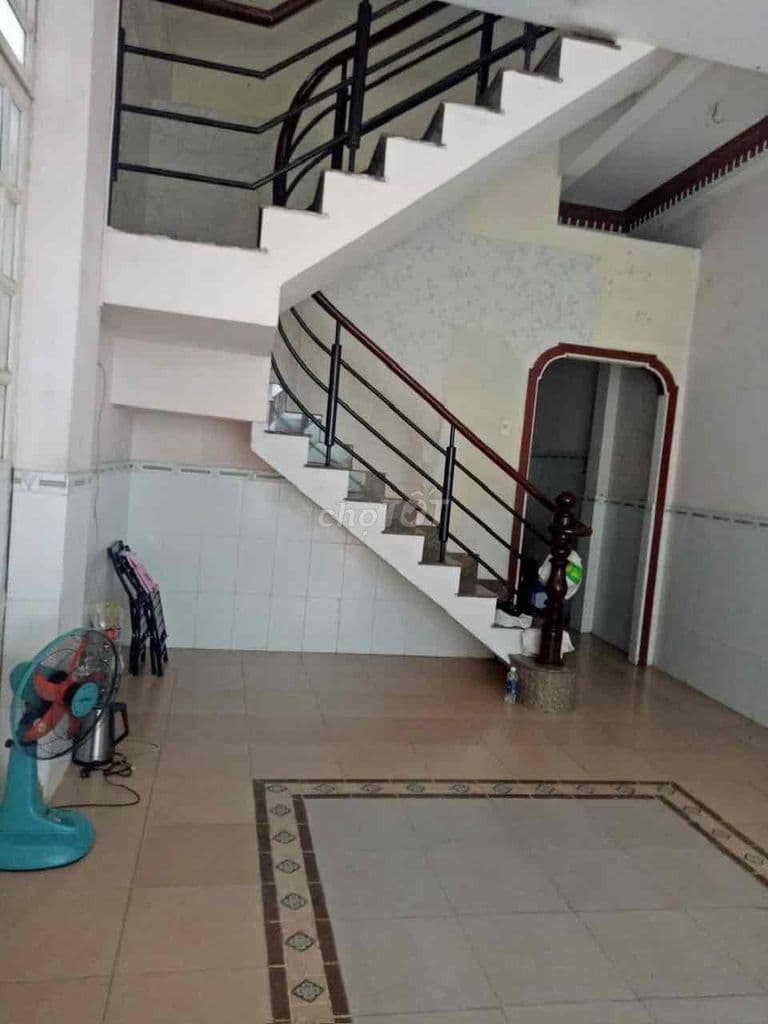 Nhà mặt tiền khánh Hội ( chân cầu kênh tẻ) P4, Q4 cũ - Ảnh 3