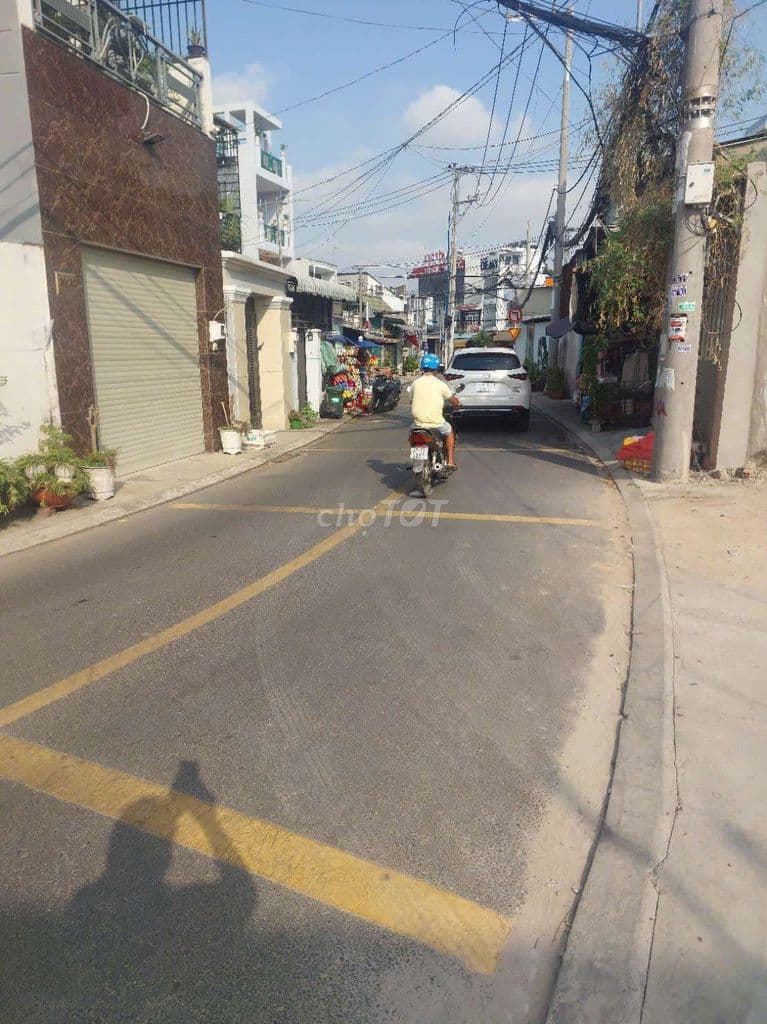 Đất bán mặt tiền TTT16Biss nhựa rộng 10m dt 5,5x19,Hôc môn,hcm ,4ty5 - Ảnh 3