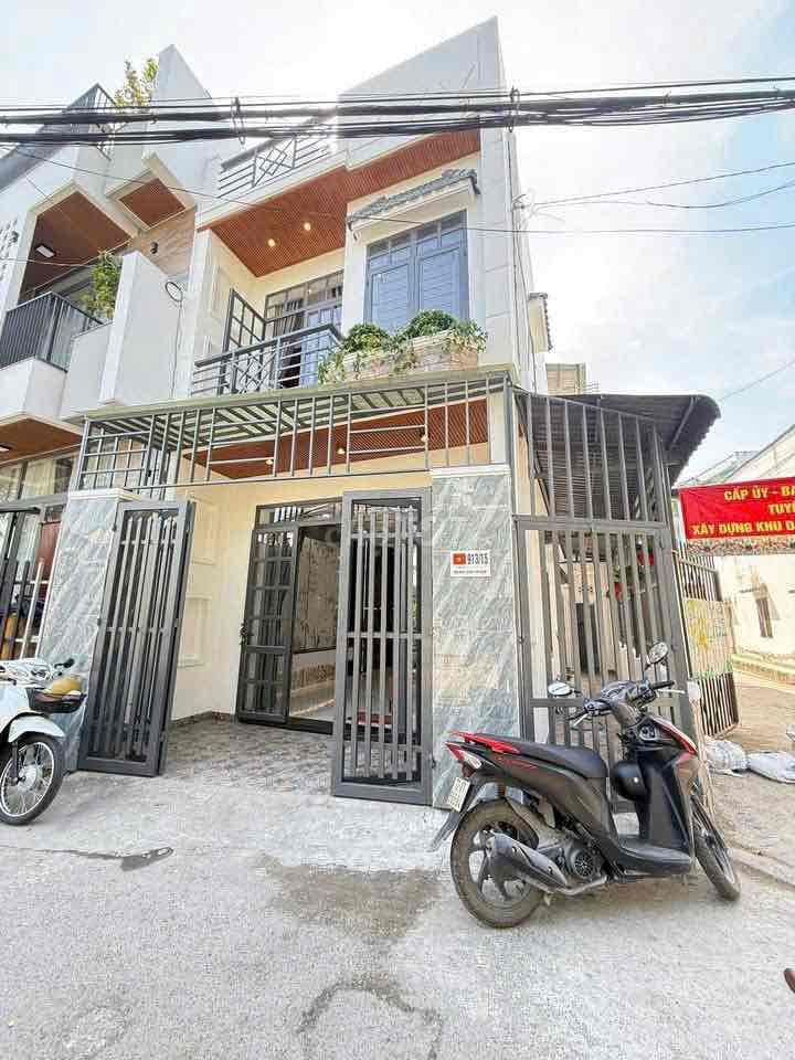 Góc 2 Mặt Tiền HXH - Nhà Mới Đẹp Ở Ngay - Tặng Nội Thất - Hỗ Trợ Bank