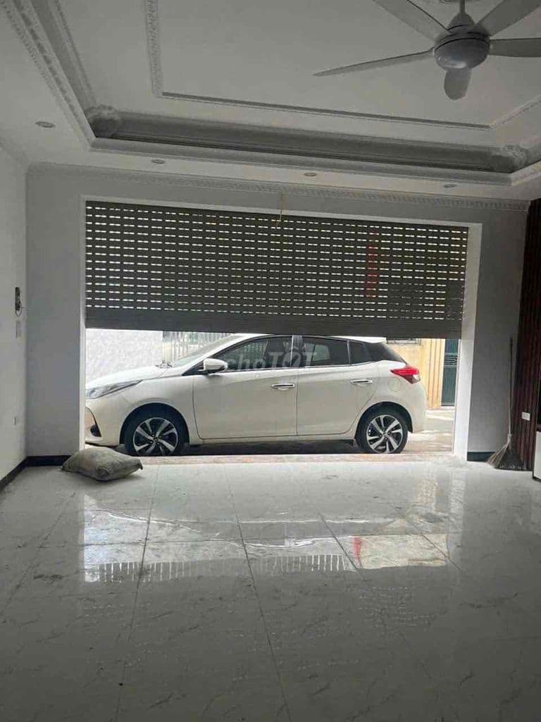 📢📢📢 Nhà Đẹp 50m2 x 6 Tầng Phường Sài Đồng Ô Tô Tránh Thông - Nhỉnh 11B