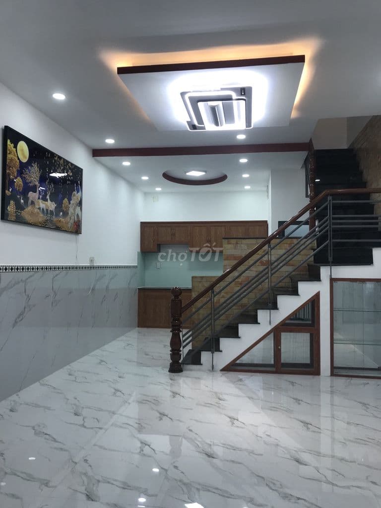 Chính chủ bán nhà mới DT4,5x12 giá 5,3 tỷ ,lầu ,Sổ hồng ,HBC,TĐ