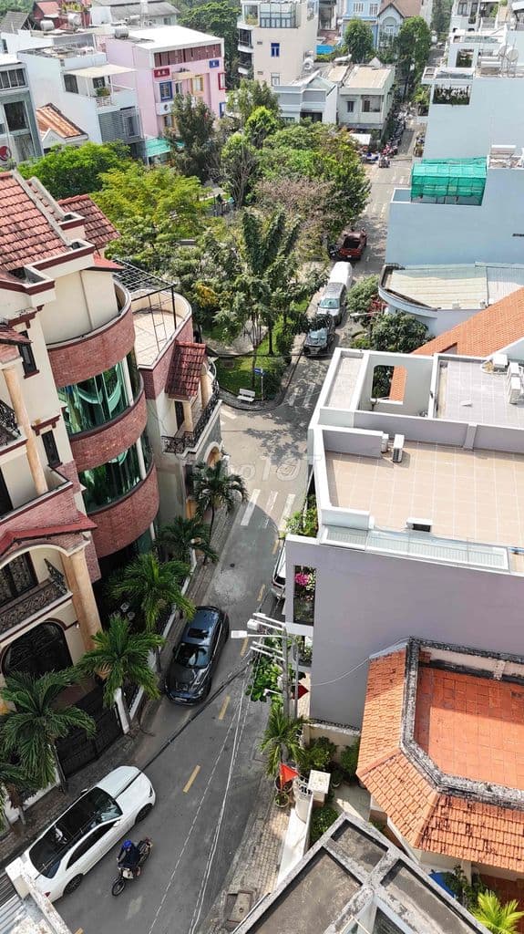 Nhà phố mặt tiền đường số 66 phường tân phong Q7 - Ảnh 2