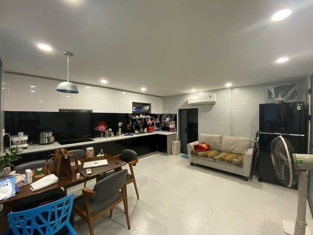 60m2-5 tầng Dương Quảng Hàm-Ngay Đh Văn Lang. - Ảnh 2