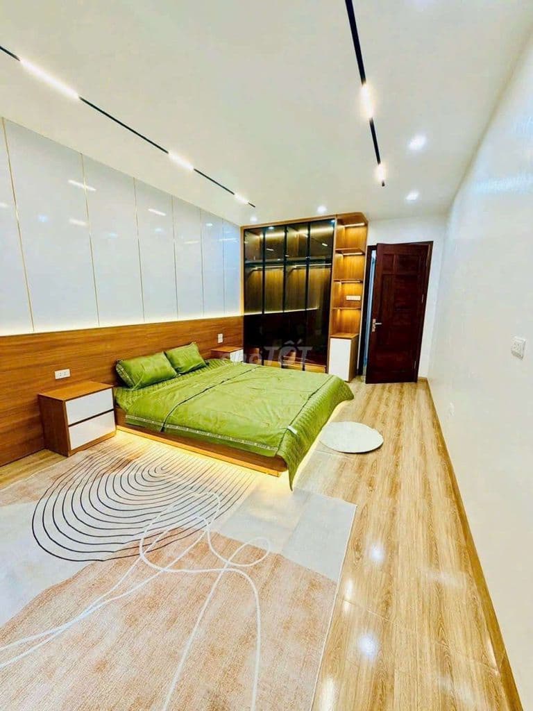 Bán nhà Thang Máy đẹp ô tô đỗ bãi ô tô sát nhà hơn 8 tỷ - Ảnh 2