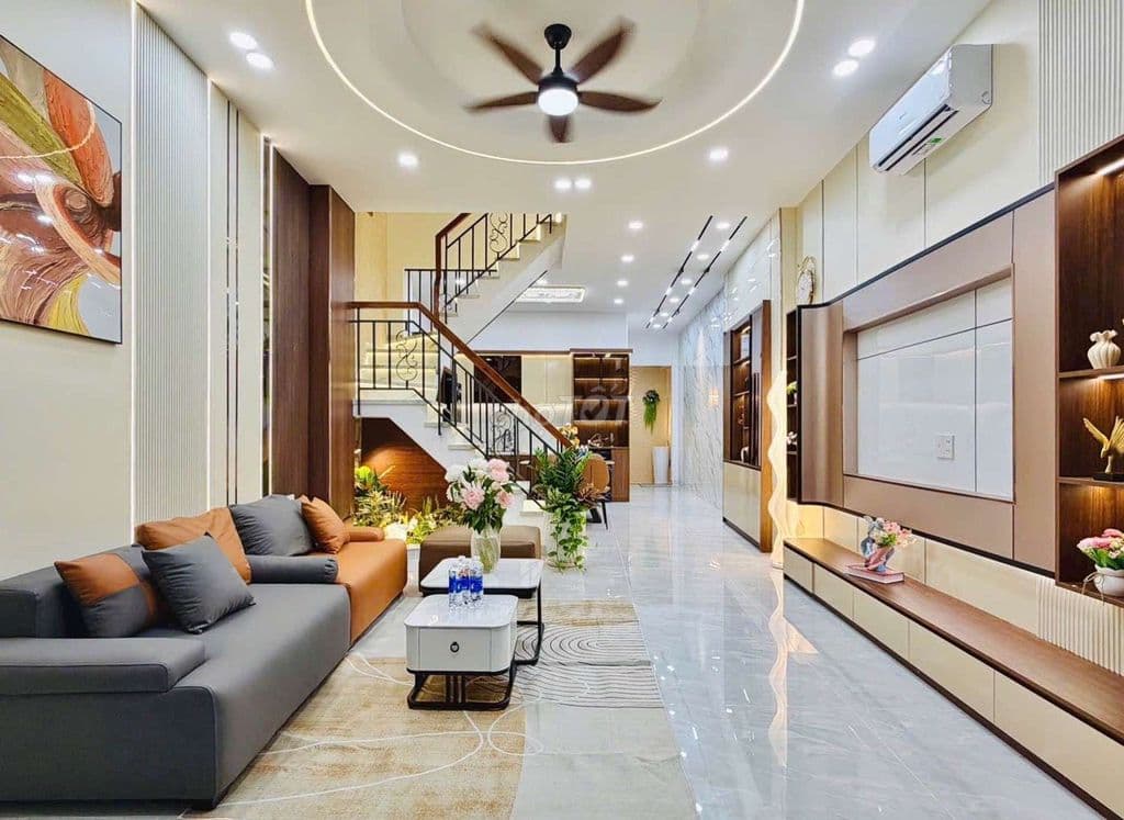 Siêu phẩm Quang Trung, 3 tầng, 70m2, nở hậu tài lộc, 4pn, chỉ hơn 7 tỷ - Ảnh 2