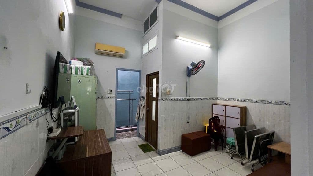 NHÀ 4x18.5m , 2TẤM - GẦN CHỢ TÂN HƯƠNG – GIÁ 6.x có TỶ TL - Ảnh 3