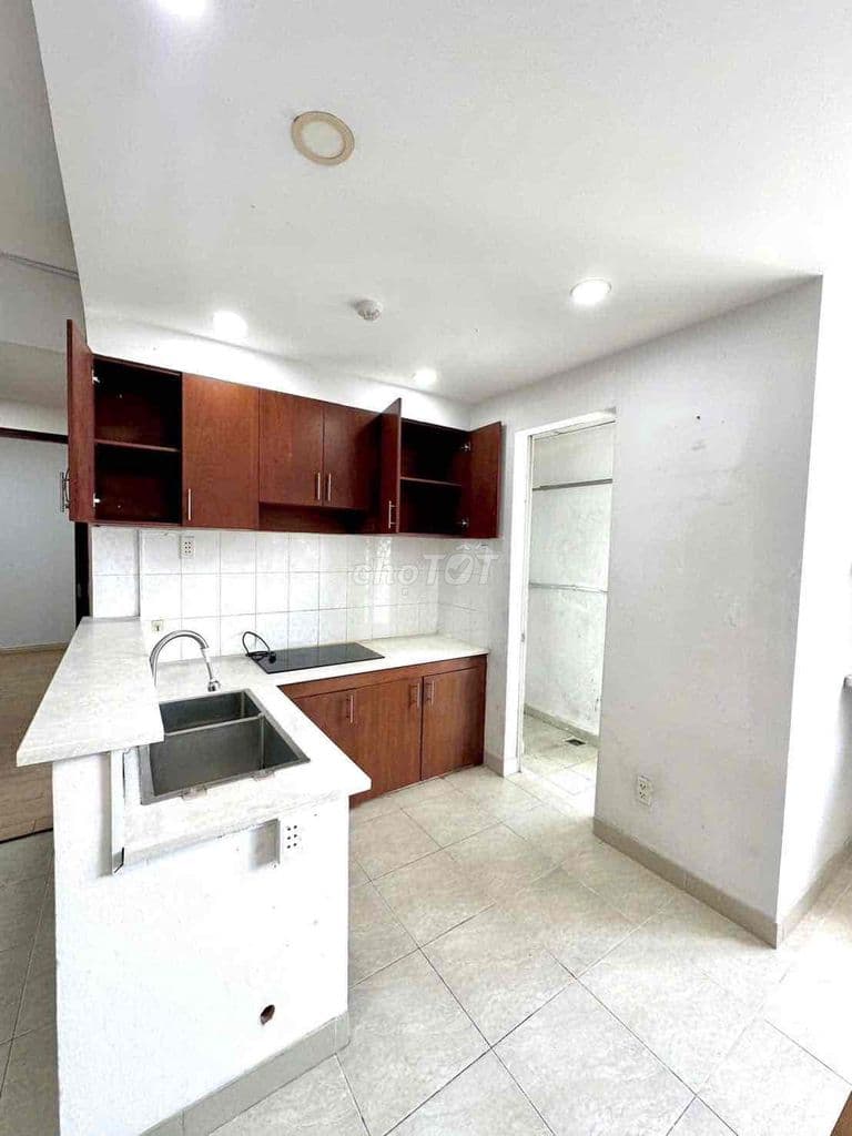 Quận 8, chung cư D1 Phú Lợi, sổ hồng công chứng ngay, nhà đẹp có NT - Ảnh 2