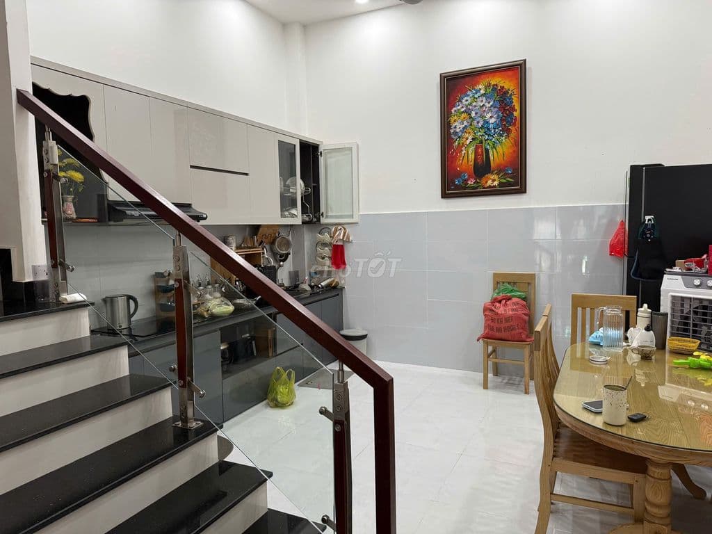 BÁN NHÀ DUONG QUẢNG HÀM DT 4,4 X 13 HEM 8M - Ảnh 3