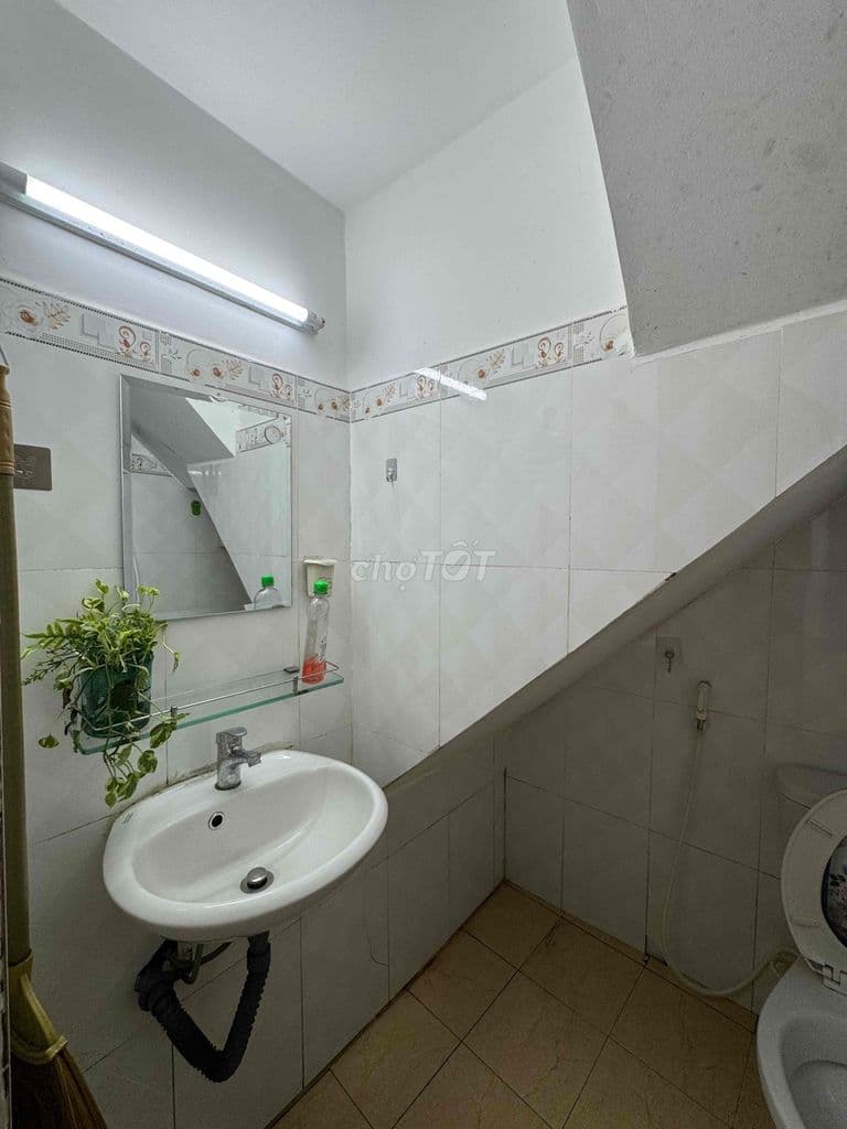 chính chủ cần bán nhà sổ chung, vi bằng 1 trệt 2 lầu sân thượng - Ảnh 3