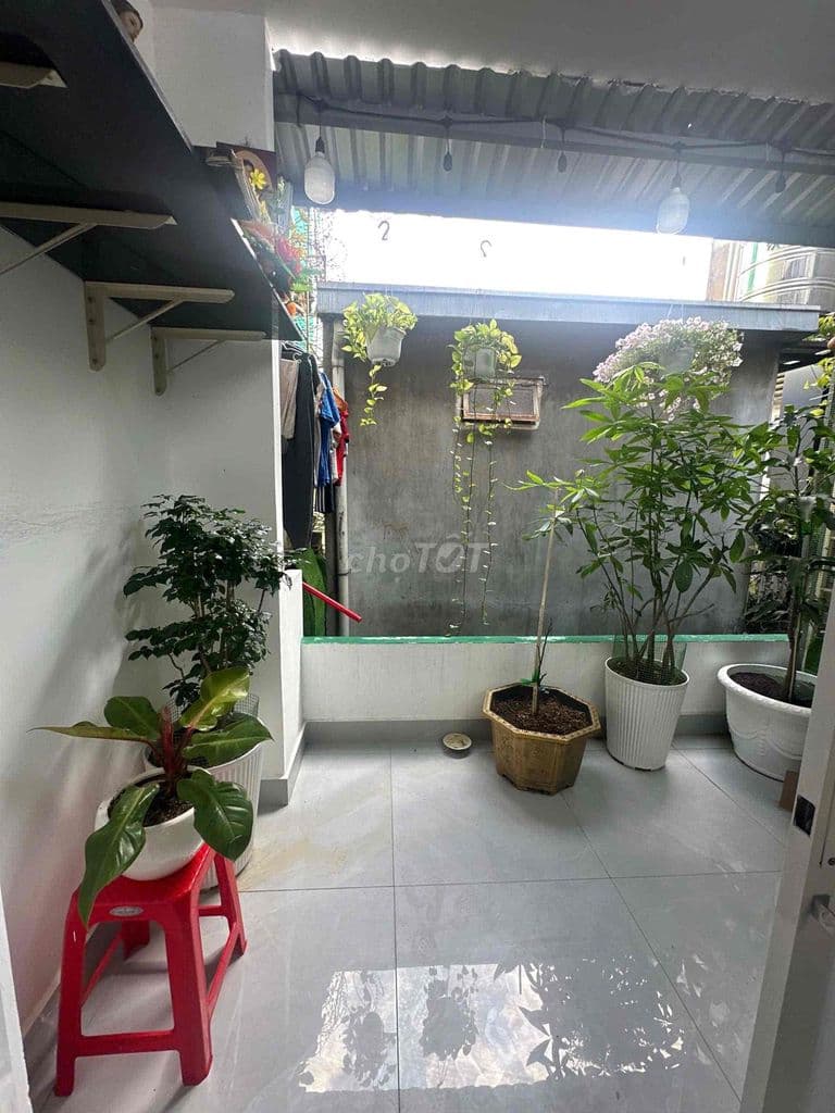 Bán nhà Nguyễn Kiệm, Phan Đình Phùng, 70m2 giá 6 tỷ 9