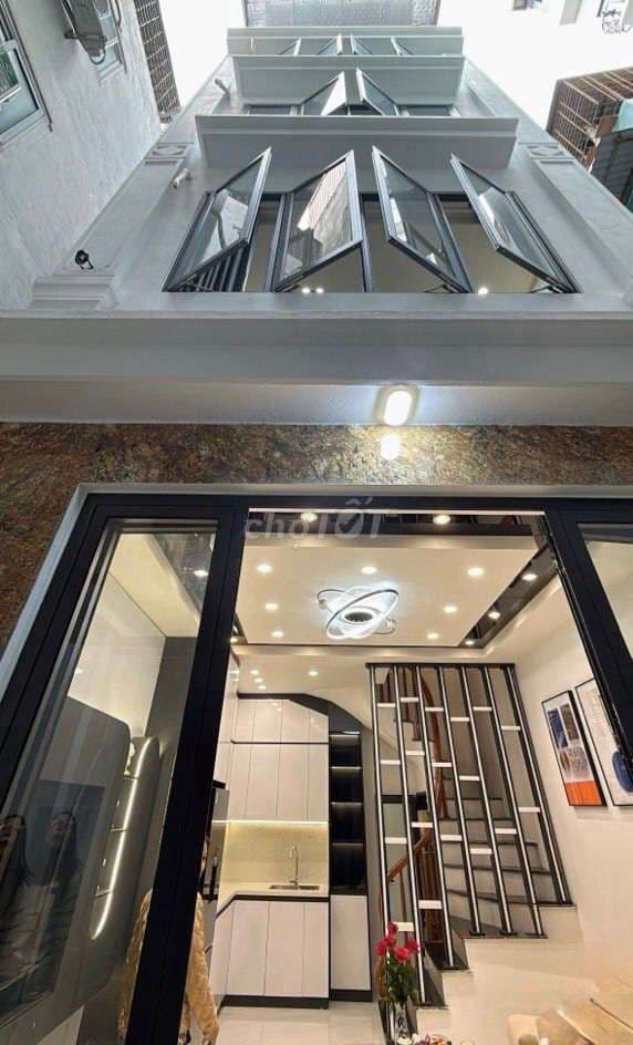 BÁN NHÀ PHỐ TÔN ĐỨC THĂNG DT 28M 5 TẦNG 3 NGỦ