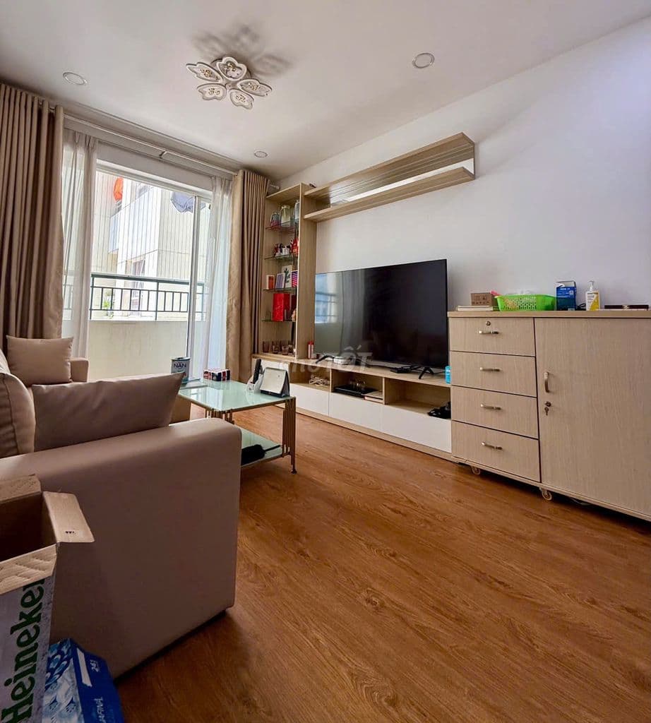 Đi định cư bán căn 3pn 2wc full nội thất mới ở đc 6 tháng cc DreamHome