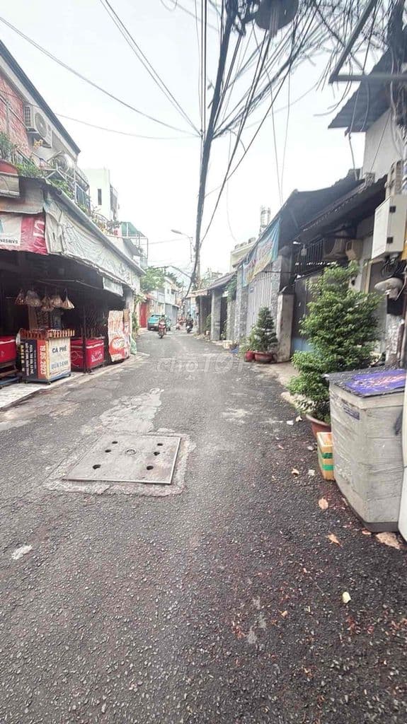 HXH PHAN HUY ÍCH, SÁT EMART, THUẬN TIỆN KINH DOANH ĐA NGÀNH - Ảnh 2