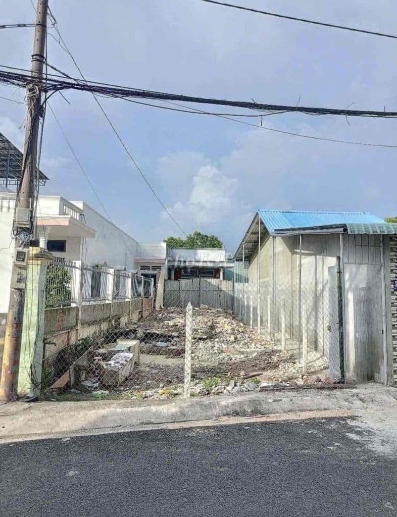 Bán Đất Ở Trung Tâm Thị Trấn Hóc Môn diện tích 98m2 giá 1tỷ