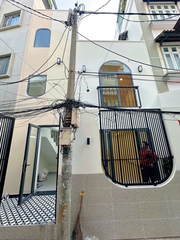 BÁN NHÀ RIÊNG 68M2 7,6 TỶ TRUNG TÂM QUẬN 4 – ĐƯỜNG KHÁNH HỘI, P.4 - Ảnh 2