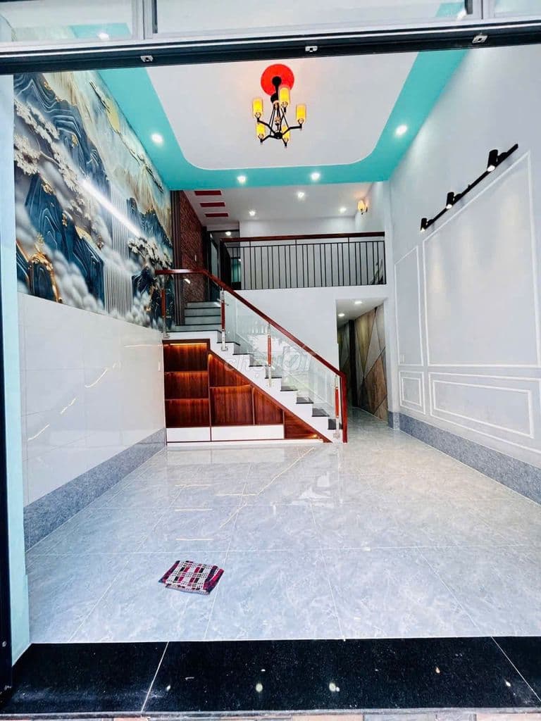 BÁN NHÀ MẶT TIỀN KINH DOANH SHR GẦN CHỢ THỚI TỨ,THỚI TAM THÔN ,HÓC MÔN