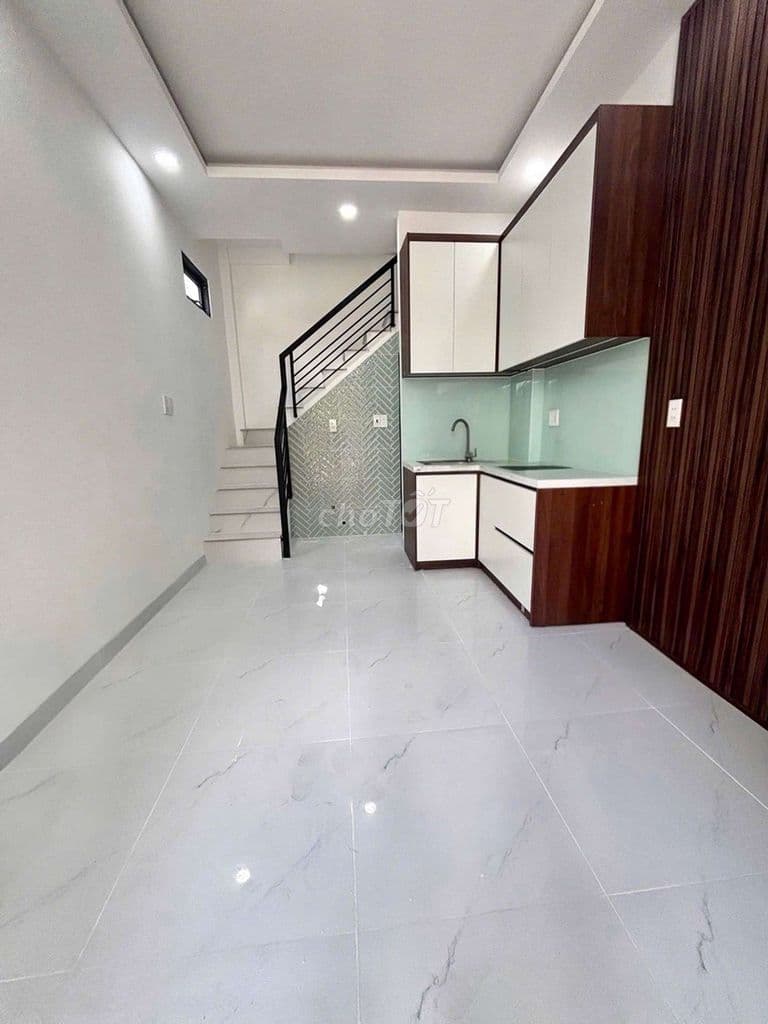 NHÀ 2 TẦNG (2PN) MỚI ĐẸP NGAY ÂU CƠ-GIÁP TÂN BÌNH, QUẬN 11-CHỈ 2.X TỶ