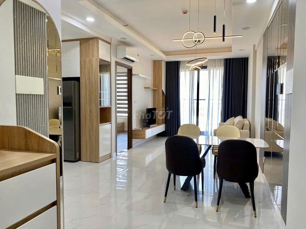 Căn góc siêu đẹp_Gần Trường Cao Đẳng Bách Khoa 55m/2PN/Full nội thất