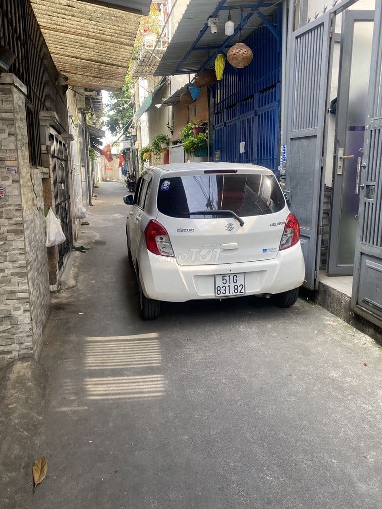 Nhà diện tích lớn, khu cao cấp giá rẻ hơn cả chung cư